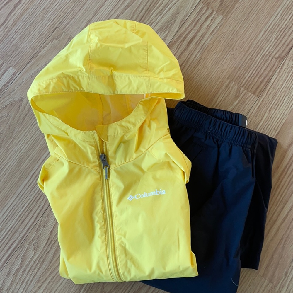 Winter rain and warm gear for girls. Merino, faux shearling, great rain gear.